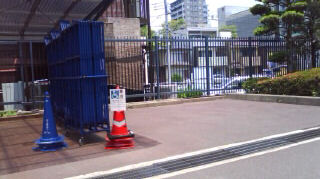 �񵻴� ��־�