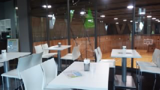 ���ݡ��ġ����ߥ�˥ƥ������ե�