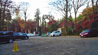 ひるねの森駐車場