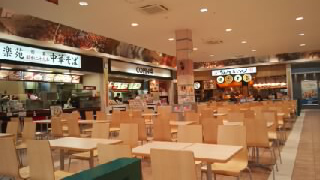 イオンタウン館山 フードコート