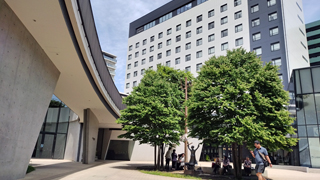 流山市おおたかの森ホール 外観