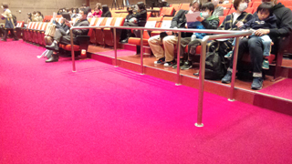 茨木市市民総合センター センターホール車椅子席