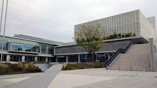 ������ʸ����¤�� ����