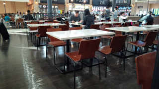 神戸三田プレミアム・アウトレット フードギャラリー