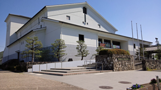 たんば田園交響ホール 外観