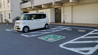 取手市民会館 駐車場